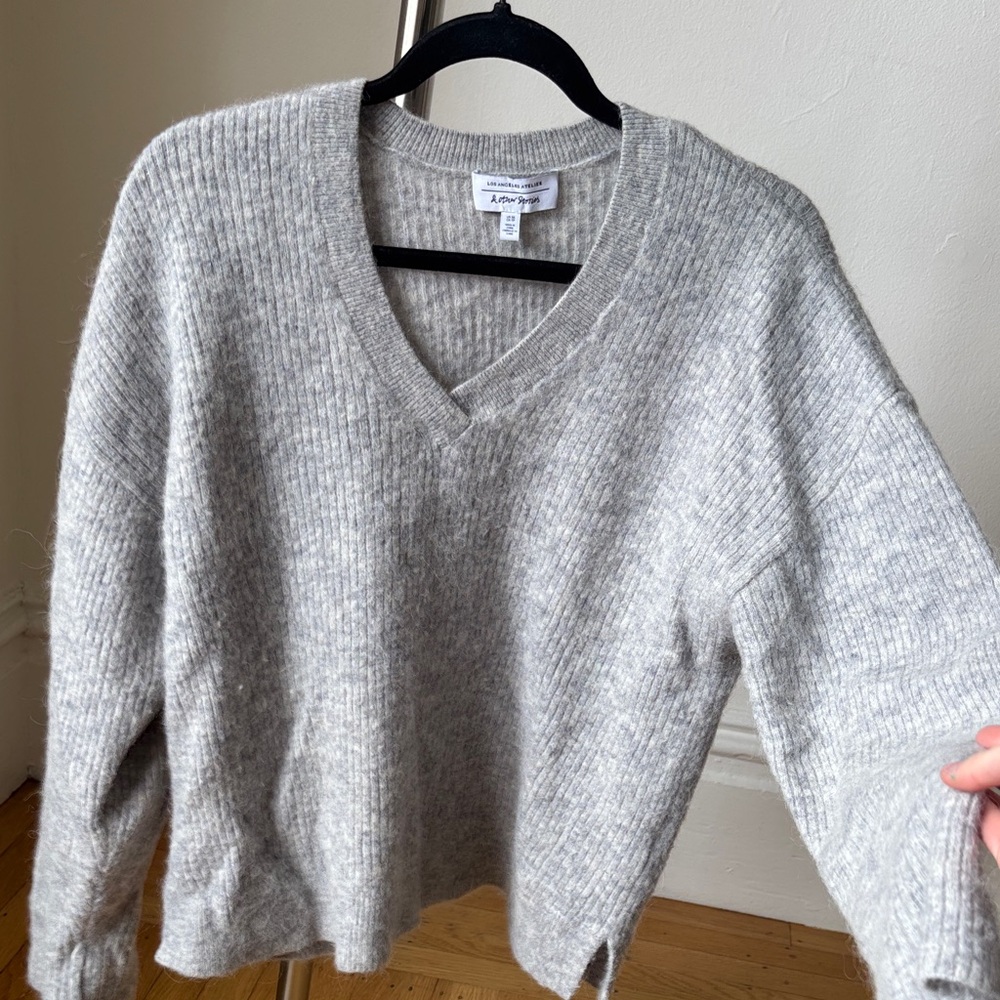 & Other Stories Gray V-Neck Sweater